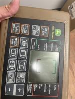 John Deere 569