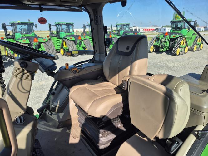 John Deere 8R 370