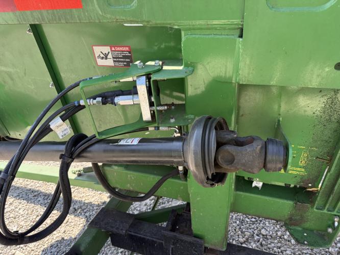 John Deere 708C