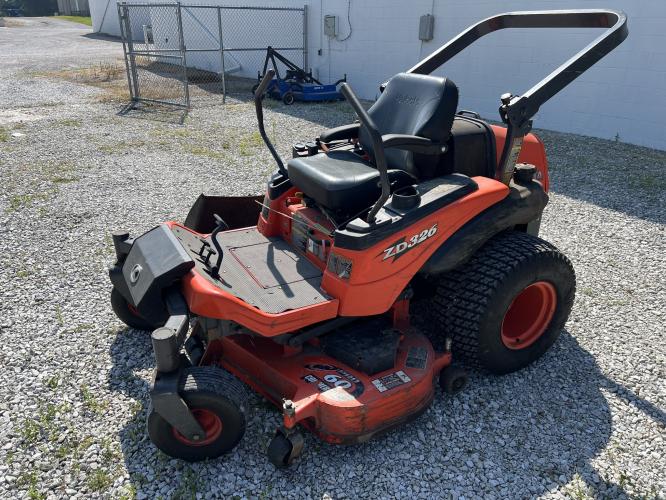 Kubota ZD326P