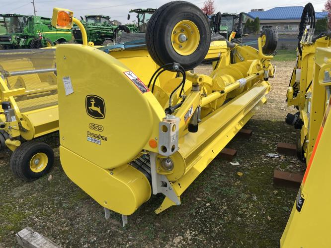 John Deere NEW 659