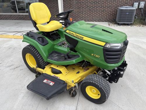2017 John Deere X730