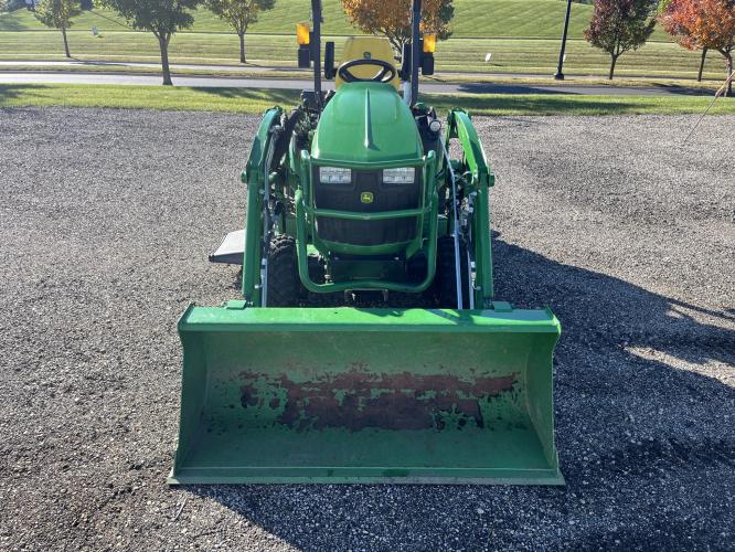 John Deere 1025R