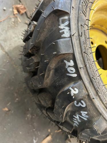 John Deere NEW LVA20123/18X8.50-10NHS R4 T&W
