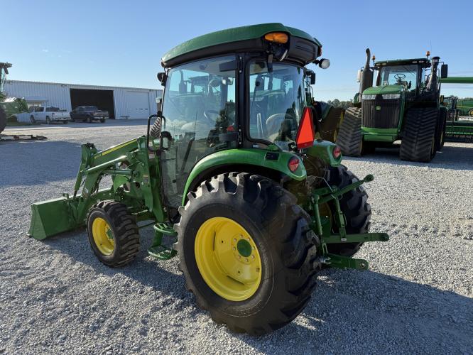 John Deere 4052R