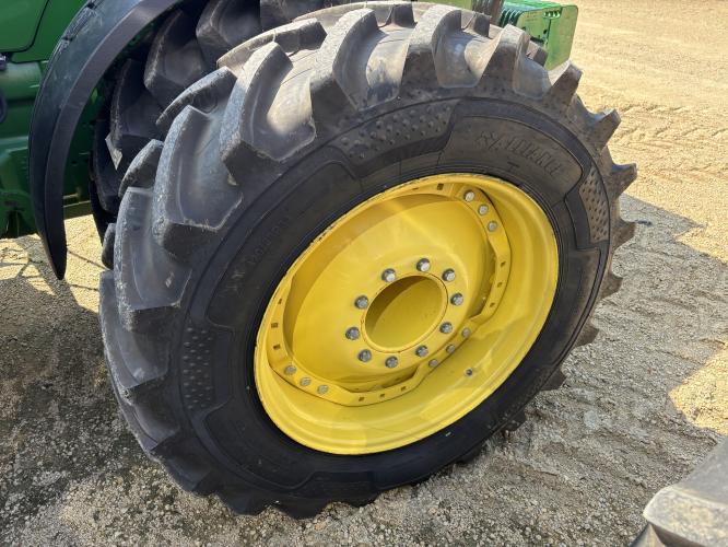 John Deere 8360R