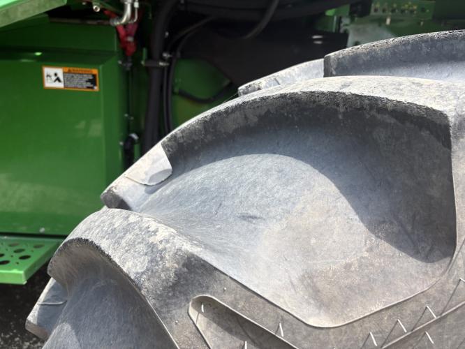 John Deere S790