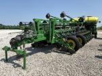 John Deere 1775NT