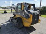 John Deere 325G