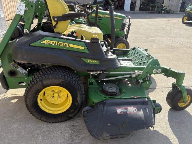 John Deere Z950M