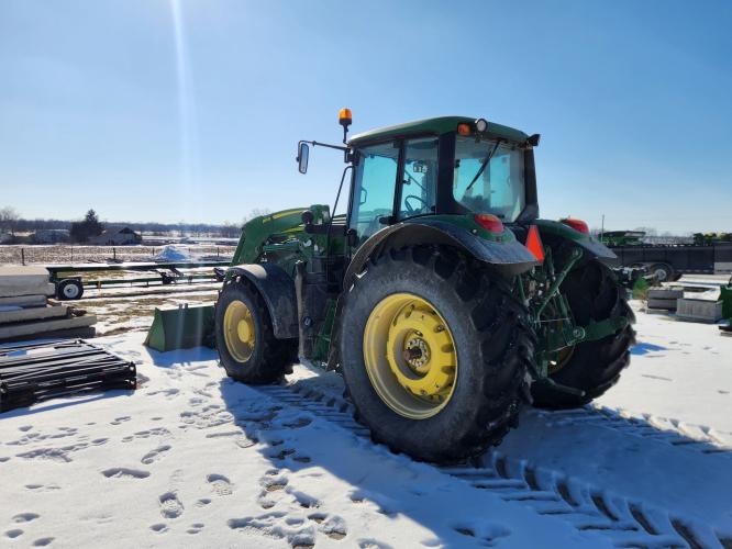 John Deere 6145M
