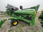 John Deere 1590