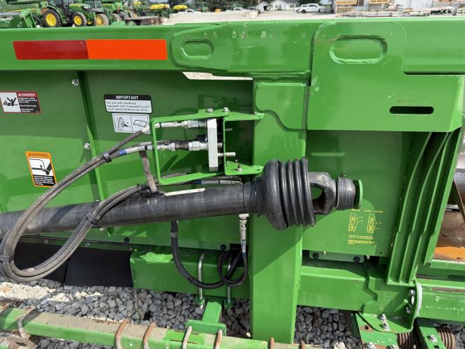 John Deere 612C