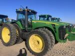 John Deere 8530