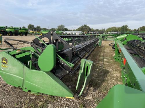 2012 John Deere 635F