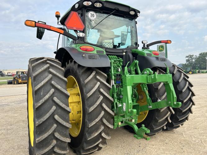 John Deere 6R 175