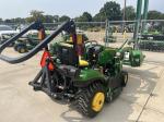 John Deere 1023E