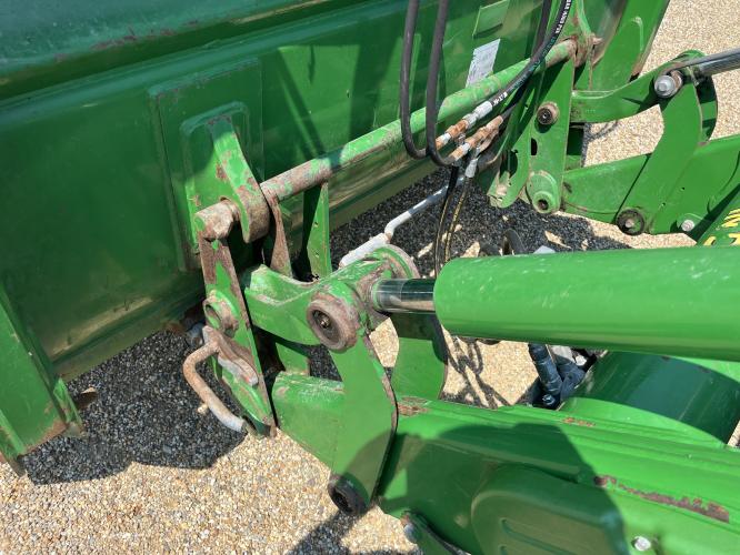 John Deere 6115R