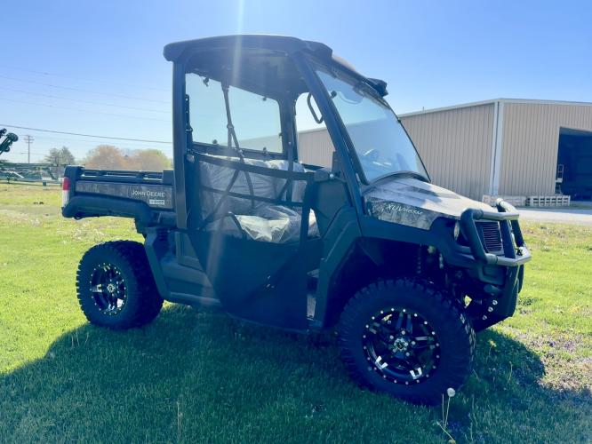 John Deere XUV865M