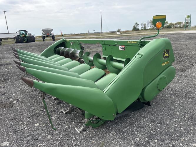 John Deere 608C StalkMaster