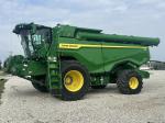 John Deere X9 1000