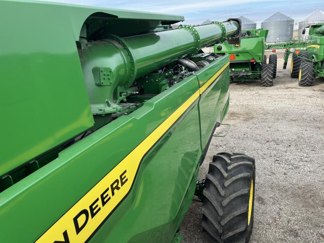 John Deere S7 800