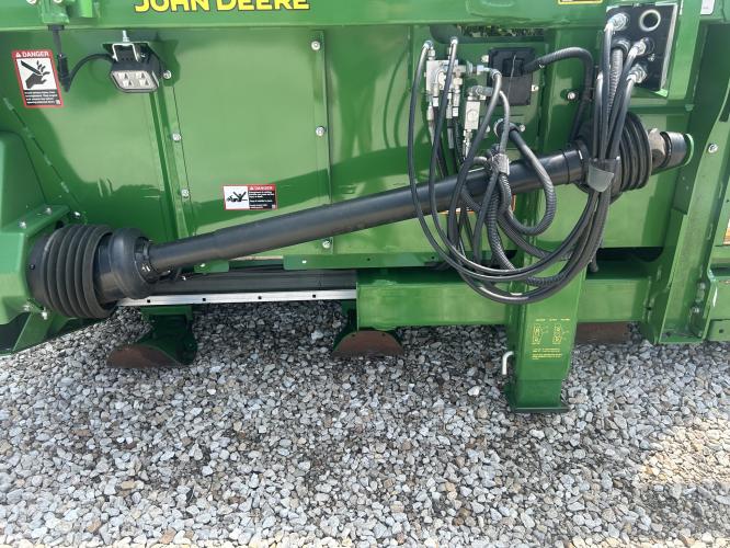 John Deere C8R