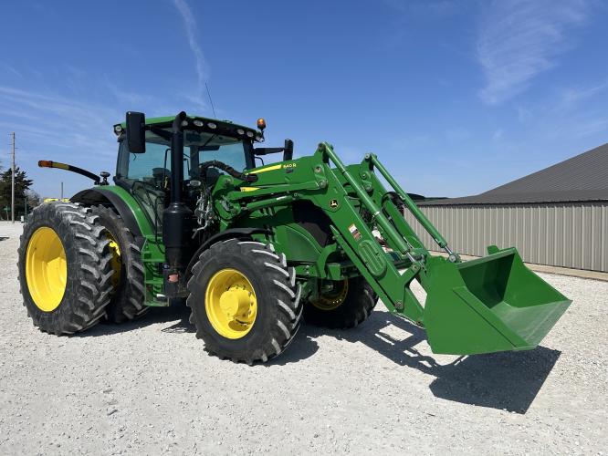 John Deere 6155R