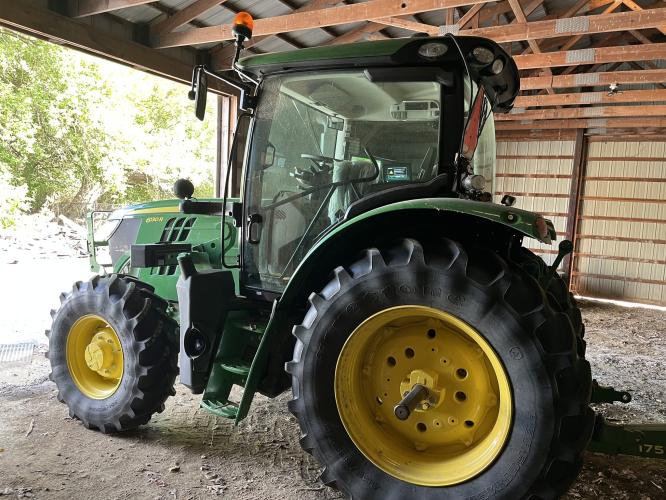 John Deere 6130R