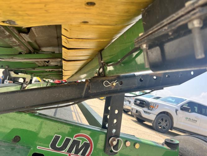 John Deere 630F