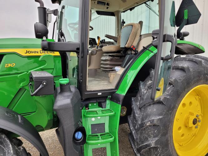 John Deere 6R 130