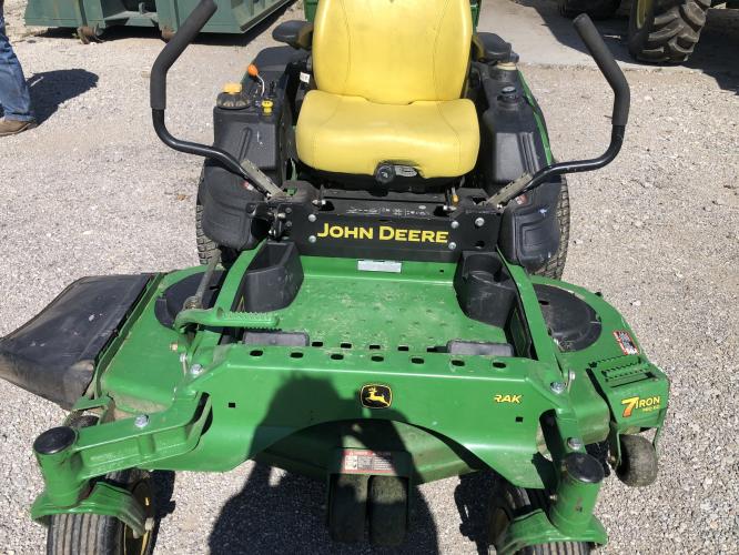 John Deere Z925M