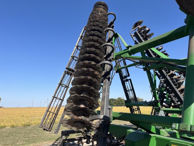 John Deere 2623VT