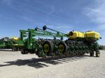 John Deere 1775NT