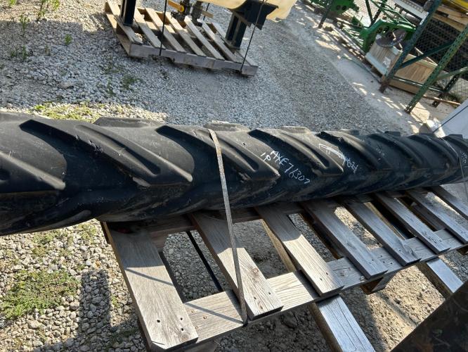 John Deere AXE76307  RUBBER ROTARY ROLL