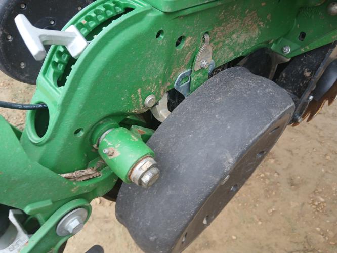 John Deere 1775NT