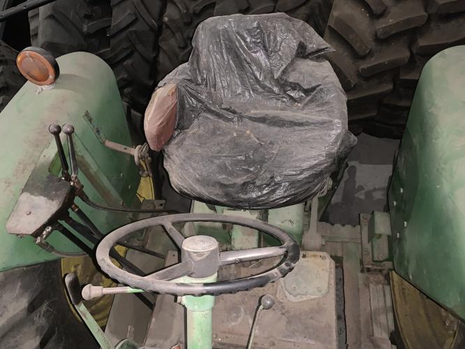 John Deere 3020