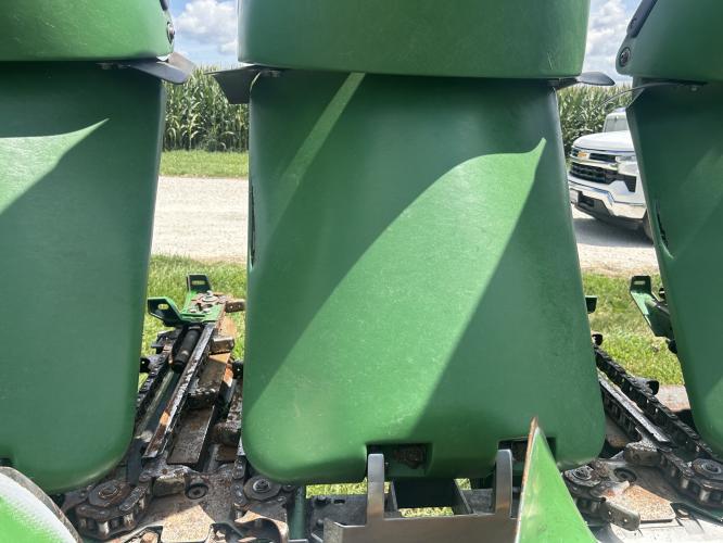 John Deere 708C