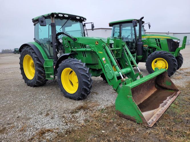 John Deere 6125R