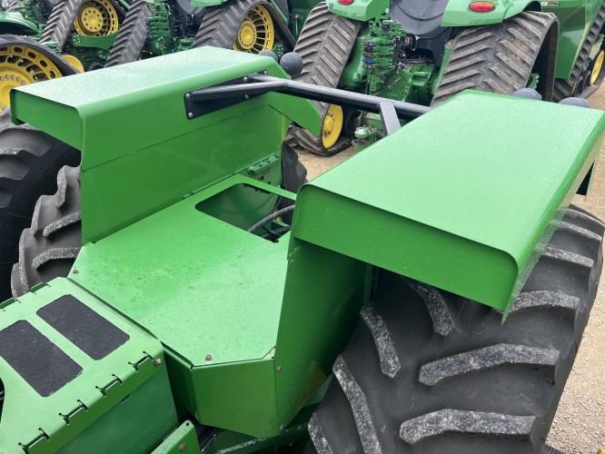 John Deere 8770