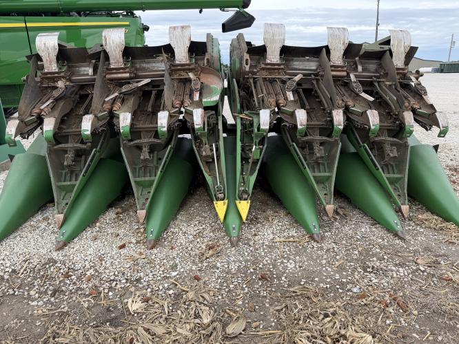 John Deere C12F StalkMaster