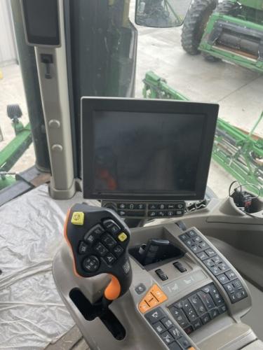John Deere 412R