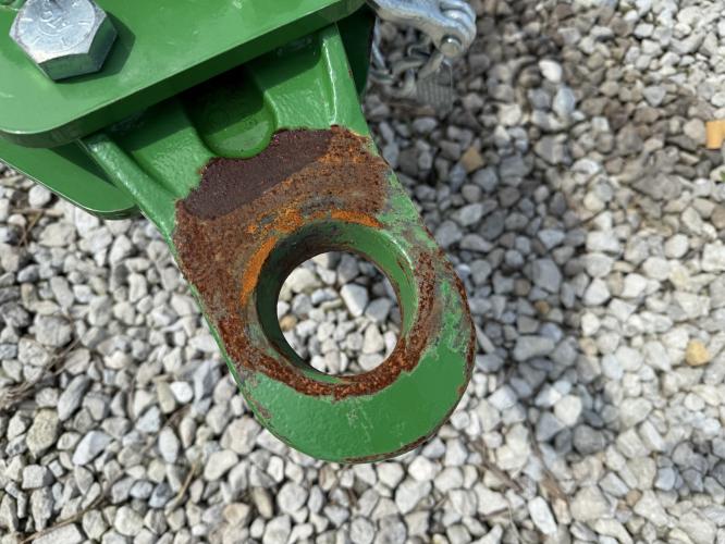 John Deere 2100