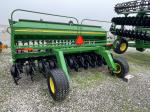 John Deere 1590
