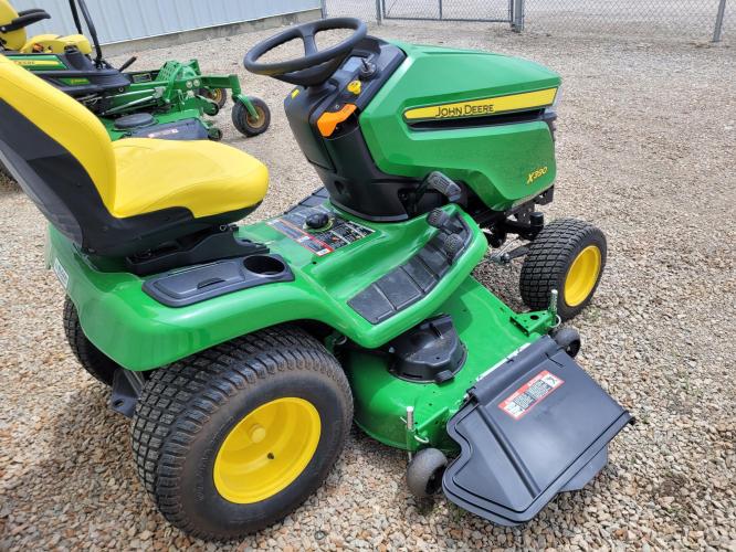 John Deere X390