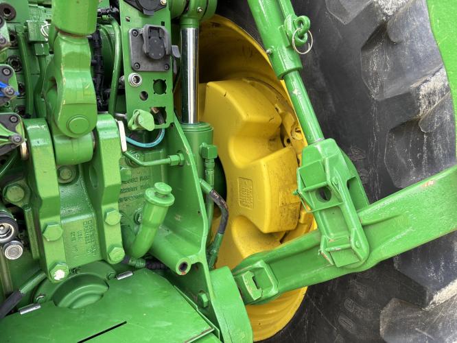 John Deere 8360R