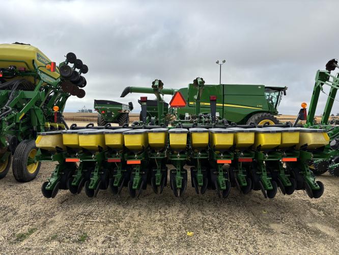John Deere 1780
