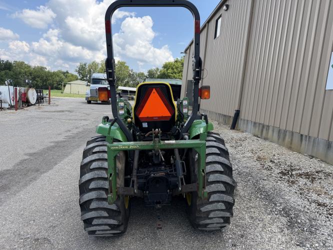 John Deere 3720