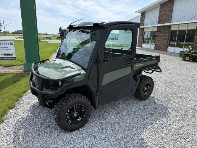 John Deere XUV835M HVAC Cab