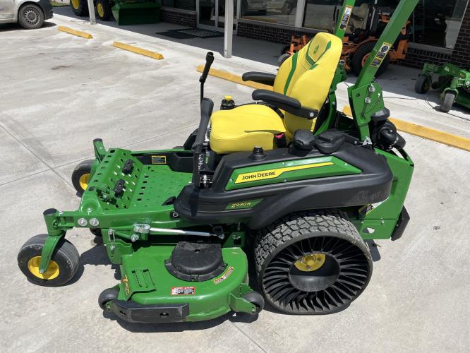 John Deere Z930R